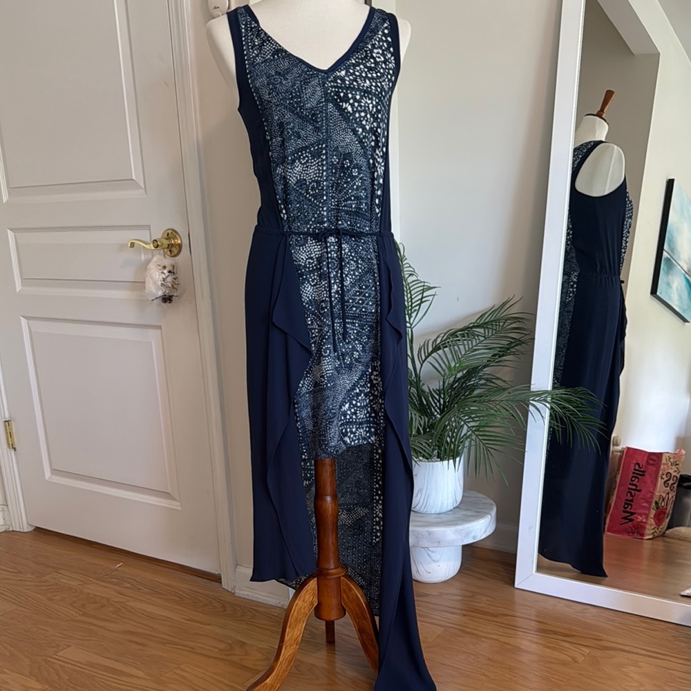 Gallery Navy Sleeveless High-Low Maxi Dress with Patterned Front